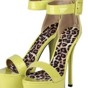 Charlotte Russe High Heels Lemon Lime Pinch-07  Size 7 NIB